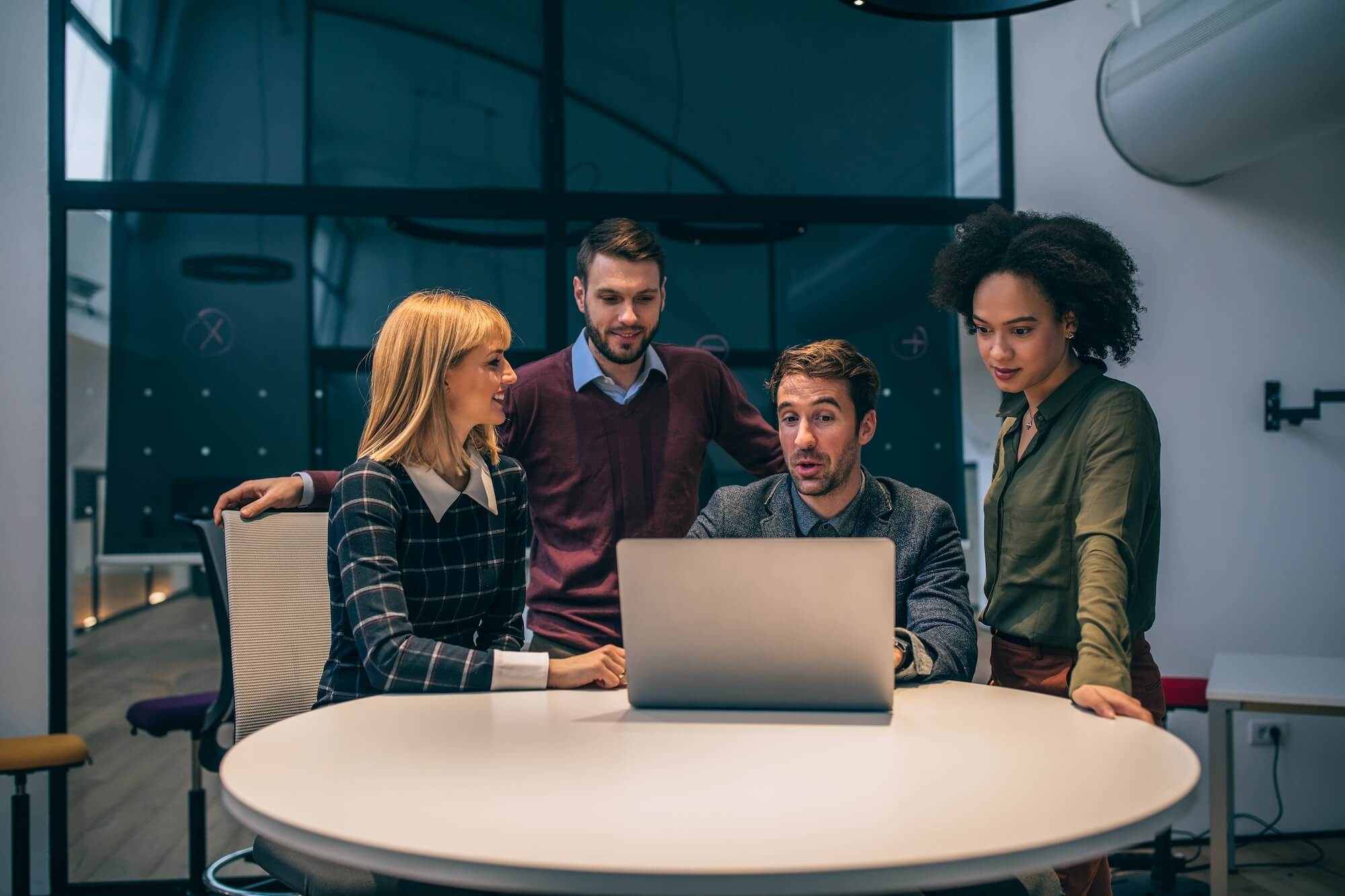 brainstorming-is-better-with-technology-2024-10-16-04-28-20-utc.jpg